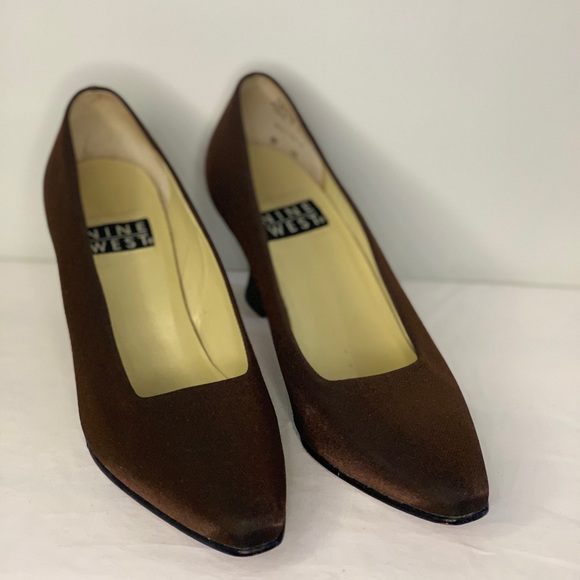 Vintage Nine West heels - Picture 1 of 6